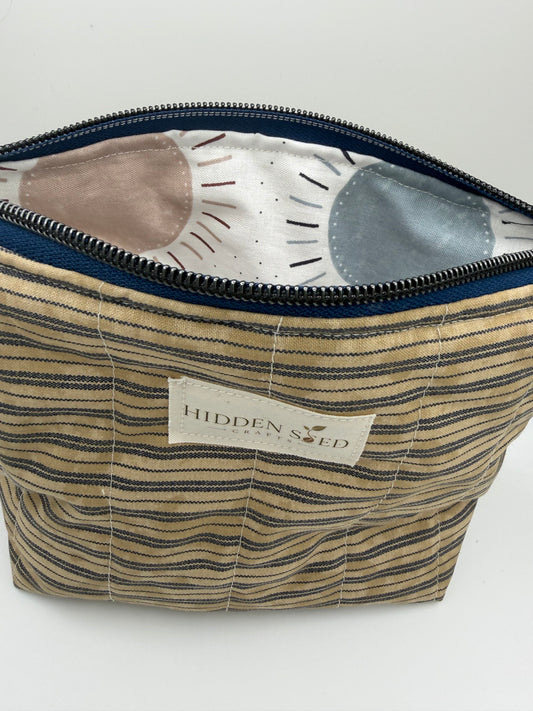 Everyday Pouch - Neutral Surprise