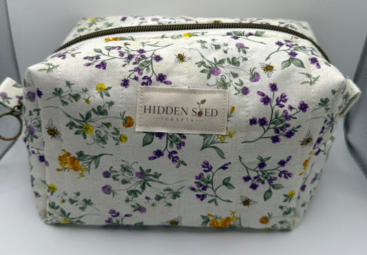 Quilted Boxy Pouch - Wildflower Meadow